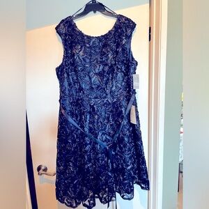BNWT Alex Evenings navy dress with floral design. Size 24W.